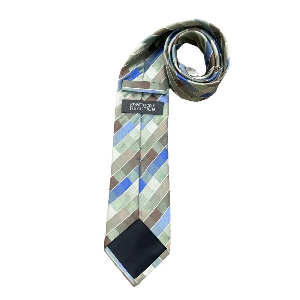 Kenneth Cole Reaction Green Blue 100% Silk Men's Neck Tie Stylish Trend‎ Modern